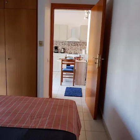 Quiet With Easy Access To Attractions. *